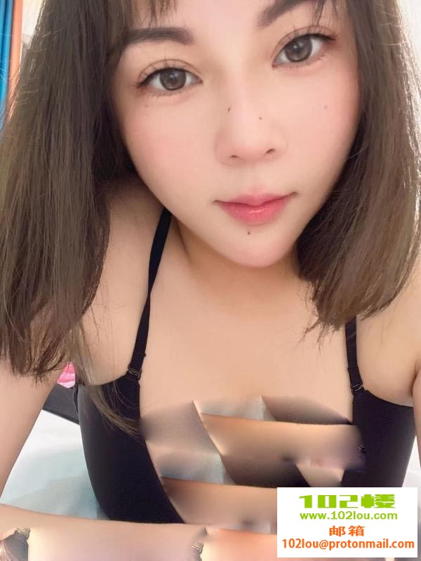 124951kgq0v8959f0ha0l0.jpg