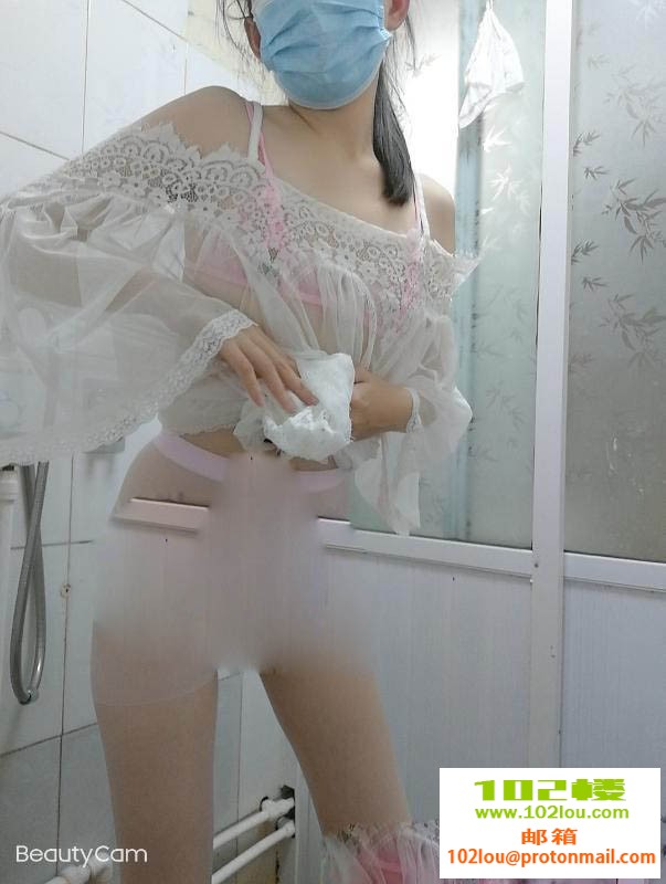 135215dlo4qslo4blsn347.jpeg