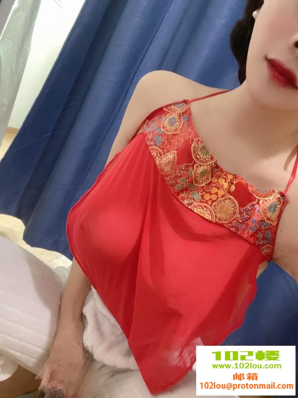 220351pph5eh6b0hkxh6x3.jpg