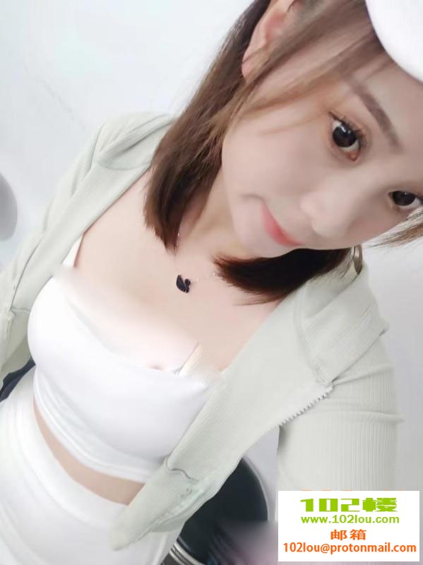 155551y4bewvqmgsuxv44h.jpg
