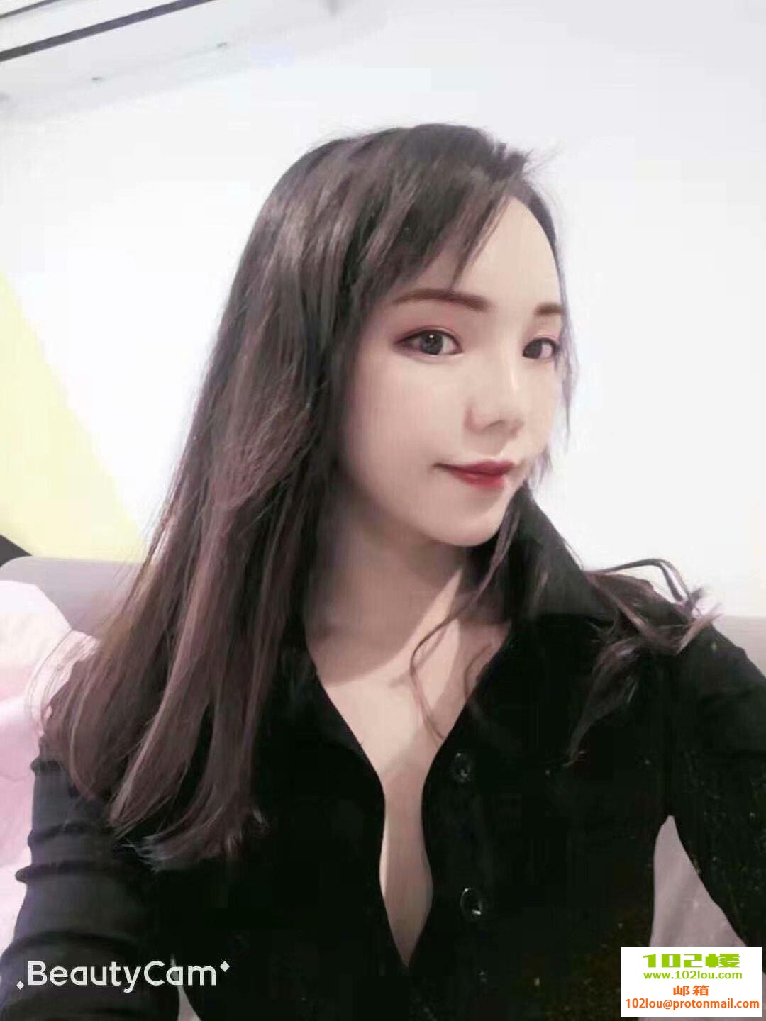 170344rg6leg8101lk23k7.jpg